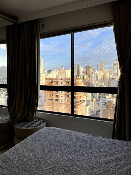 Apartamento No Centro, Com Vista Mar E Cristo Luz Balneário Camboriú Zewnętrze zdjęcie